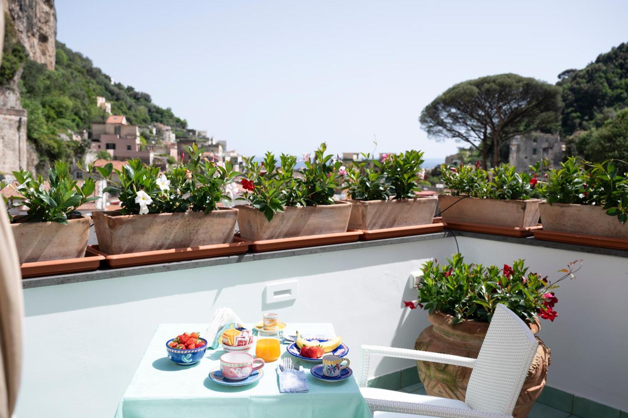 Valle D'Amalfi Suites Exteriör bild
