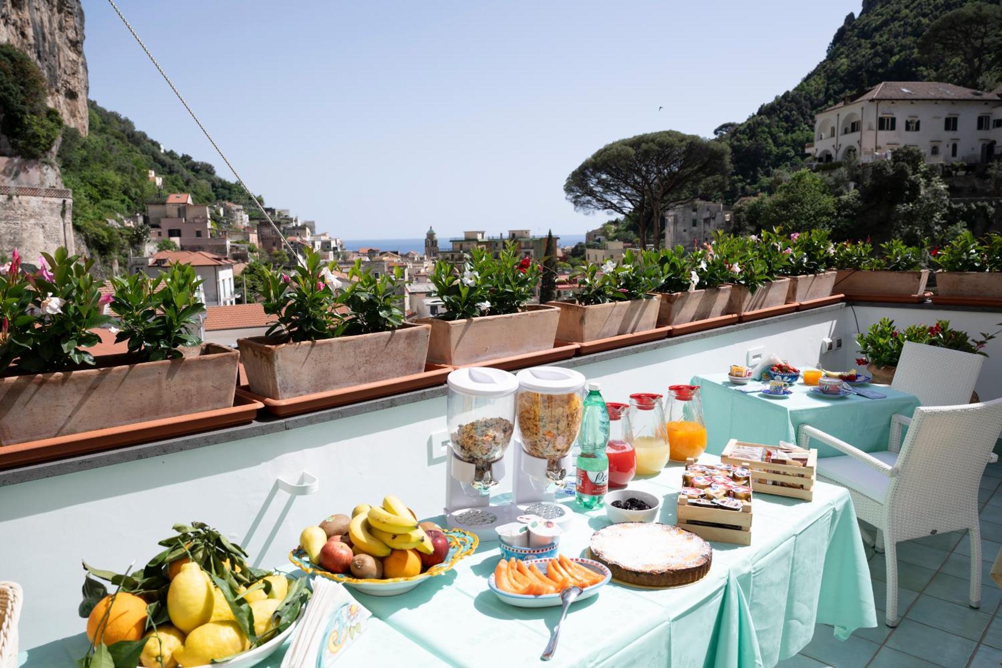 Valle D'Amalfi Suites Exteriör bild